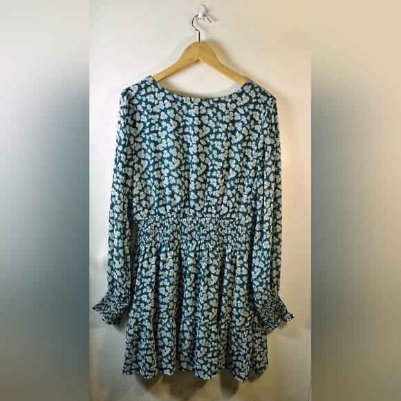 Abercrombie & Fitch Green Floral Dress, Sz Large - Picture 3 of 3